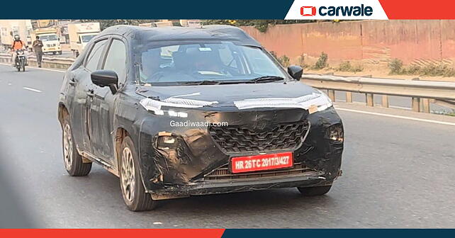 maruti suzuki baleno coupe suv right front three quarter5