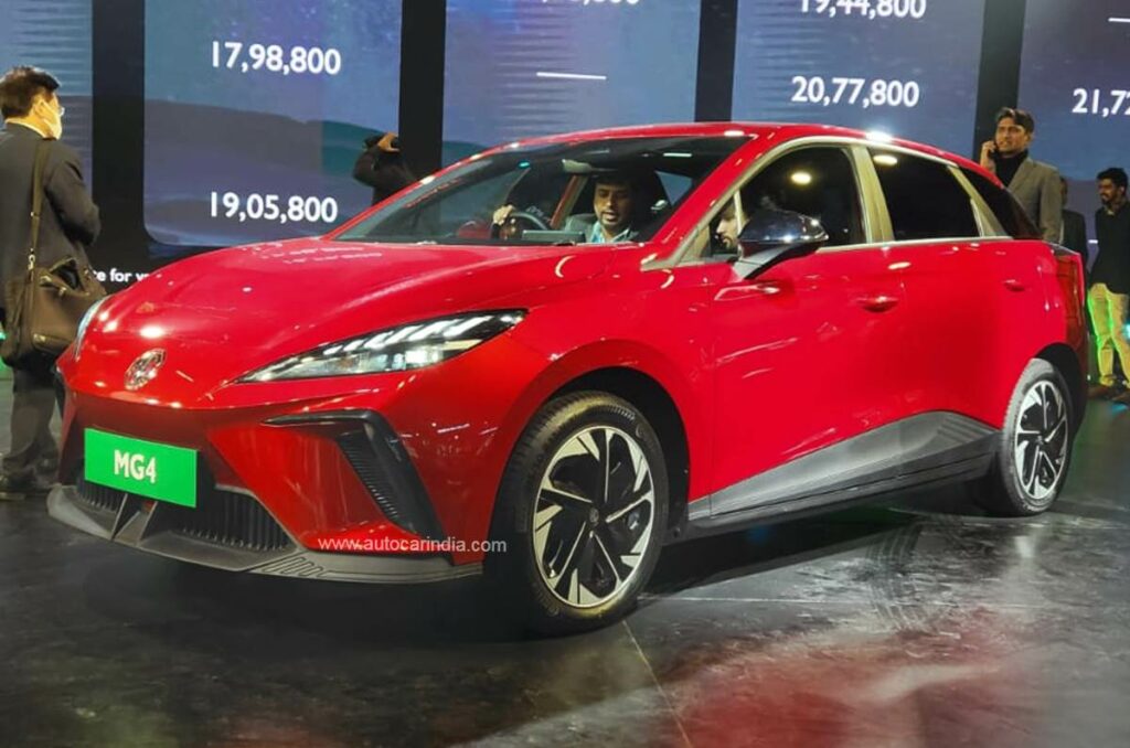 Discover the Best Vehicles from Auto Expo 2023: Our Expert Selection 5 MG4 1